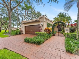 572 Deer Crk, Deerfield Beach, FL 33442