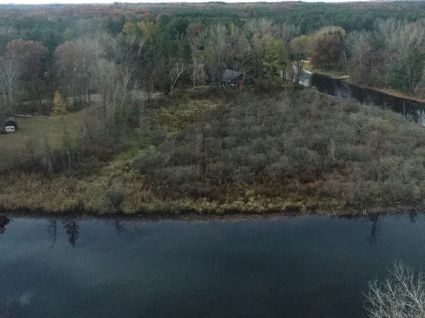 W6400 TAMARACK COURT, MARION, WI 54960