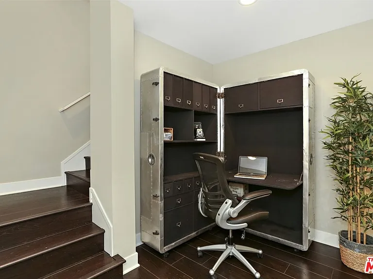 2202 Edendale Ln — Photo 21