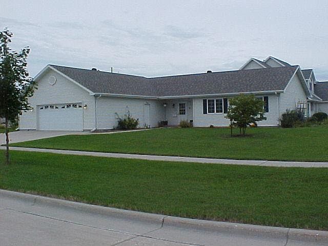 1st image of 3444 Ivy Dr