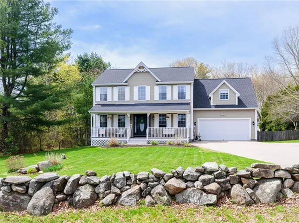 4 Laurel Ave, Westerly, RI 02891