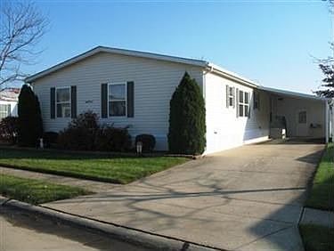 1st image of 25 Periwinkle Dr