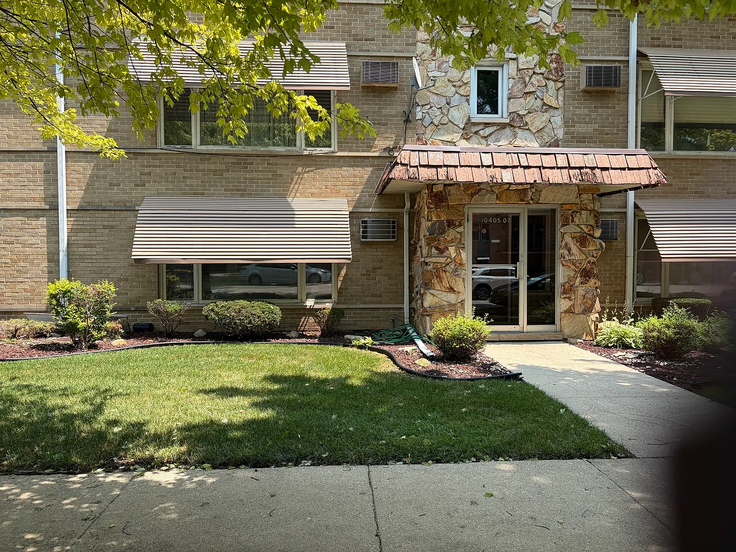 1 bed, 800 sqft, $1,450 — Photo 2