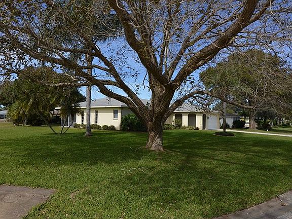 2nd image of 1724 Shoals Ct
