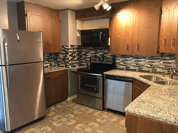 5th image of 8111 E 66th St