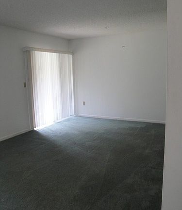 2nd image of 140 Orchid Woods Ct APT 18C