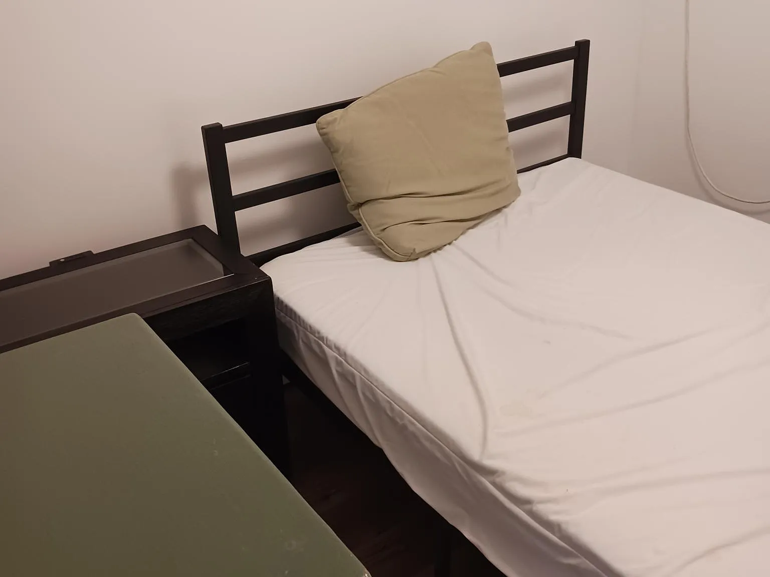 2 bed, 800 sqft, $1,500 — Photo 4