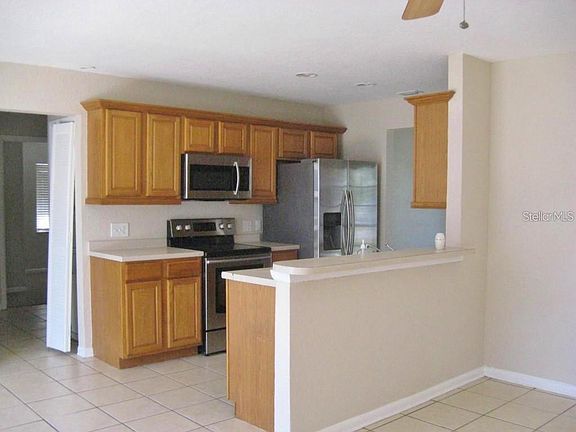 5th image of 16015 Marshfield Dr