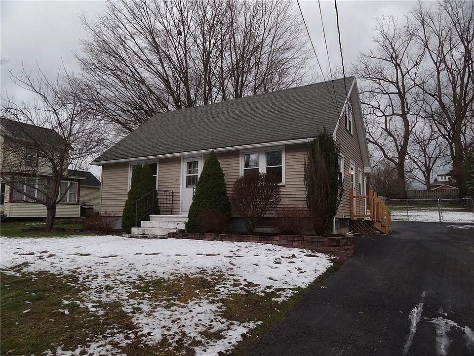 1st image of 32 Fitch St