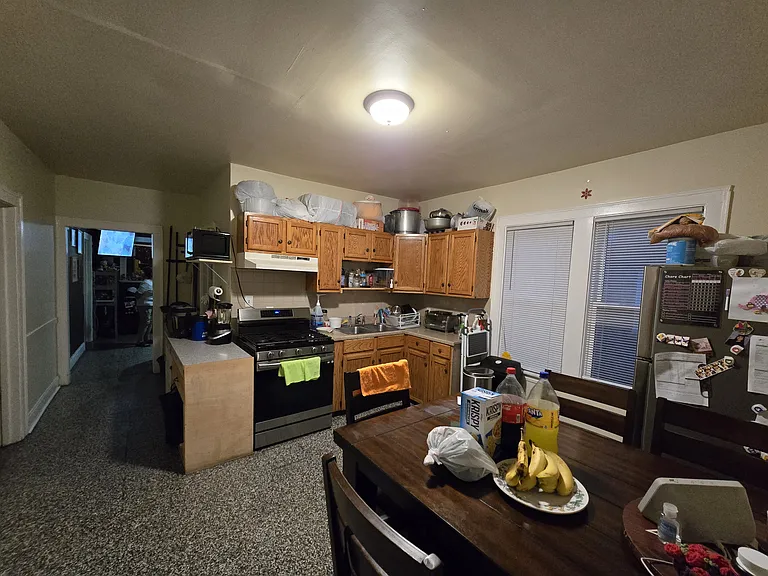 2730 N Marmora Ave #2 — Photo 14