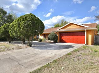 1430 Malaluka St, Deltona, FL 32725