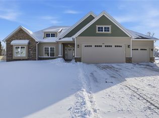 387 Rumford Rd, Greece, NY 14626