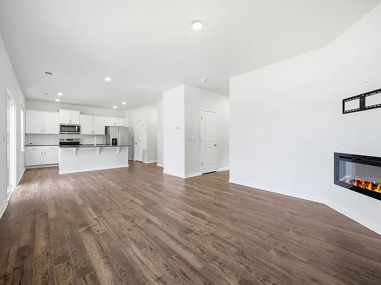560 Country Oak Dr — Photo 14