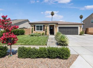 560 Brittania Rd, Hemet, CA 92543