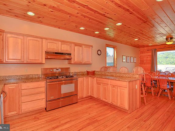 5th image of 79 Cedar Shores Dr