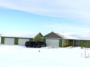 5710 Liberty Ln, Williston, ND 58801