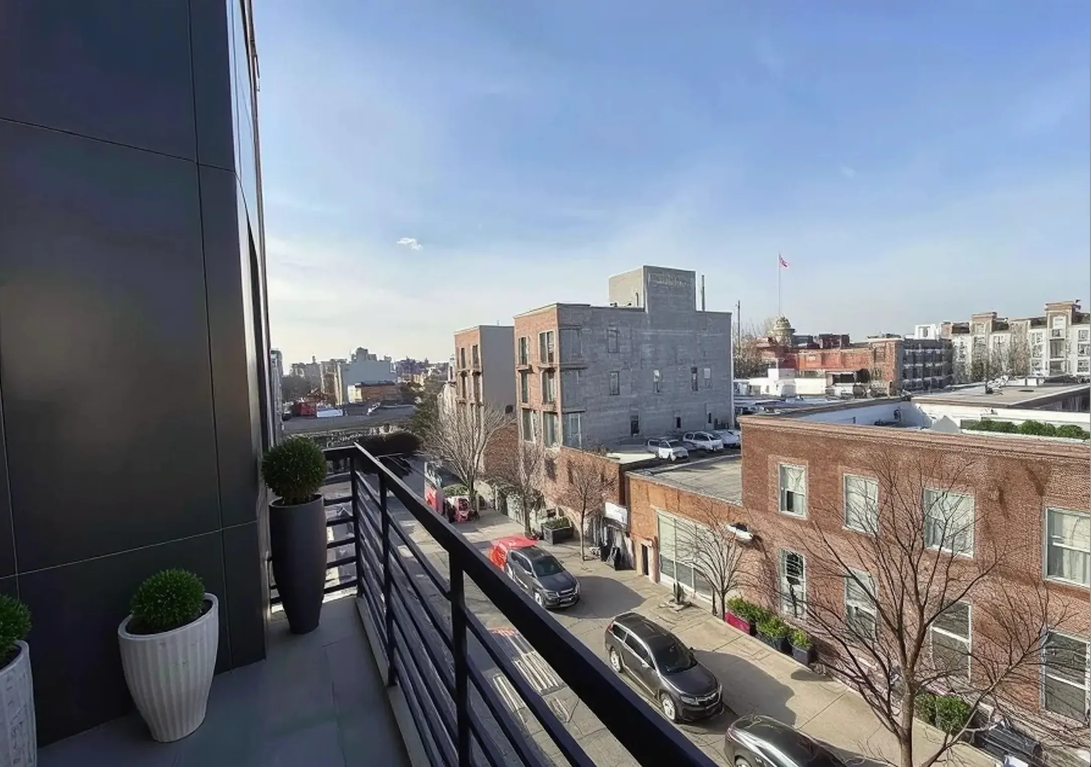434 Manhattan Avenue PENTHOUSE in Greenpoint, Brooklyn | StreetEasy - Penthouse Apartments Greenpoint Brooklyn
