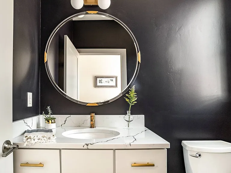 Main Floor Bathroom