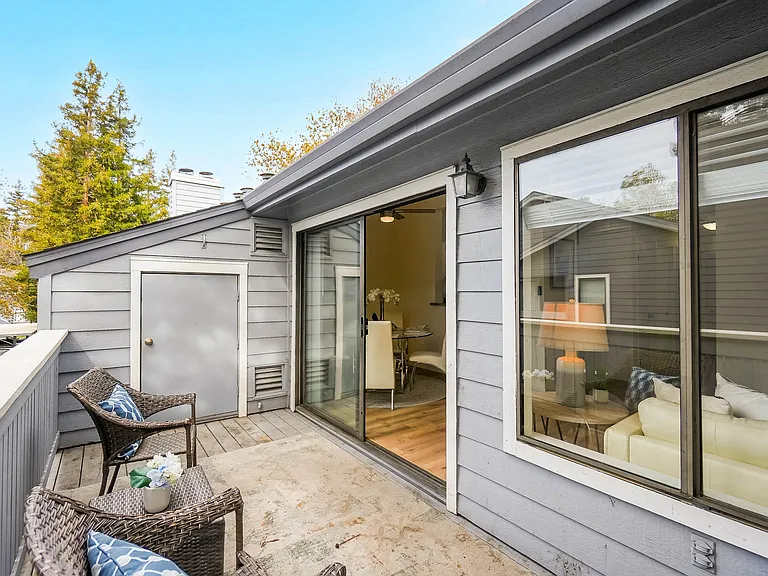 7126 Cross Creek Cir #D — Photo 29