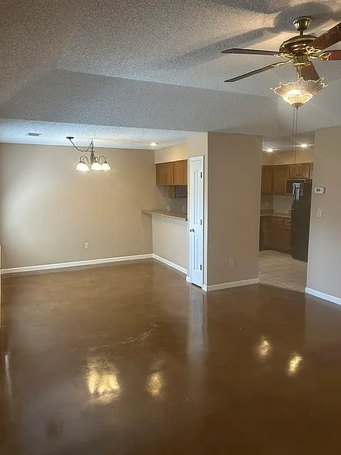 3403 Saddle Creek Cove — Photo 2