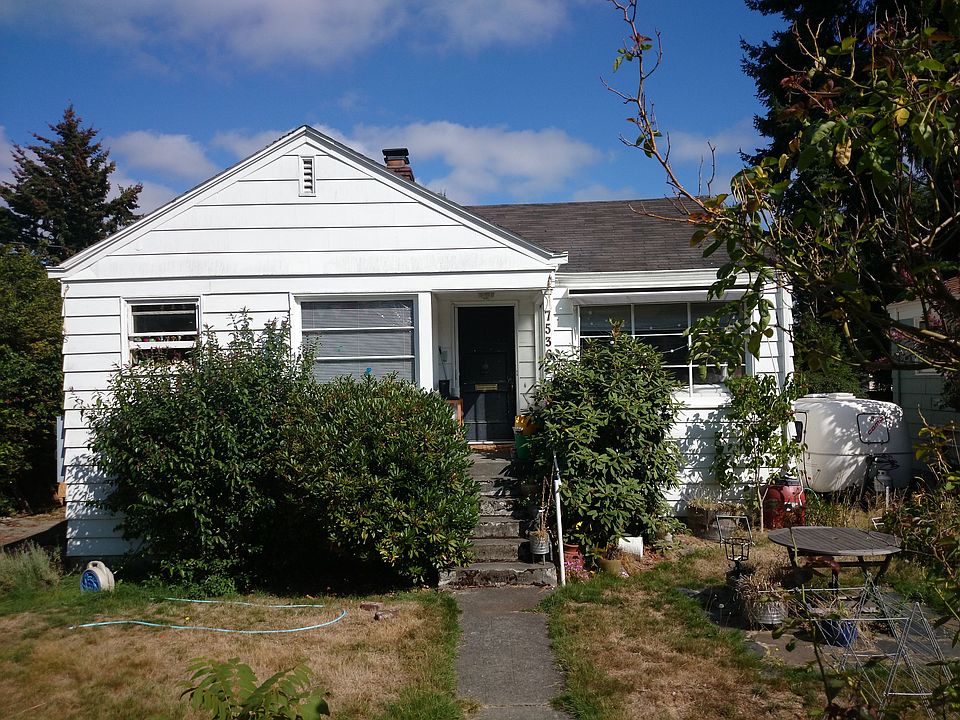 2nd image of 7536 33rd Ave NE