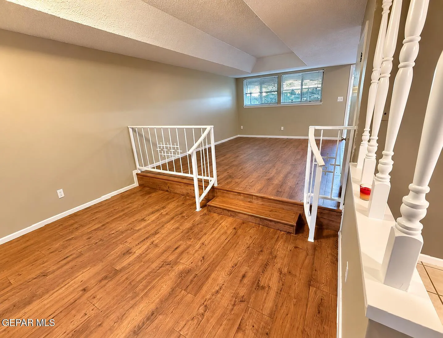 3 bed, 2.5 bath, 1755 sqft, $1,950 — Photo 4