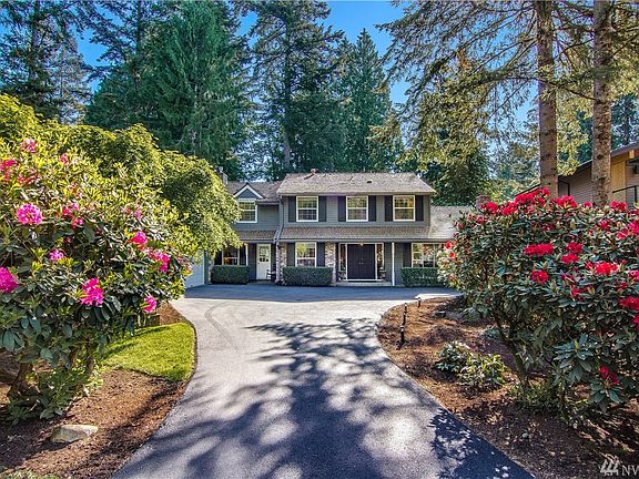 2nd image of 3322 Sahalee Dr W