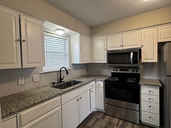 4th image of 8597 La Plaza Dr #B1ed11a86
