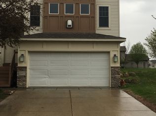 1603 Deerwood Ln, Faribault, MN 55021