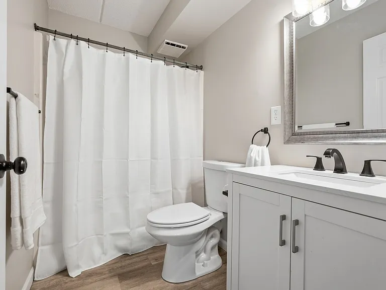 22 Maple Crest Cir #F — Photo 4