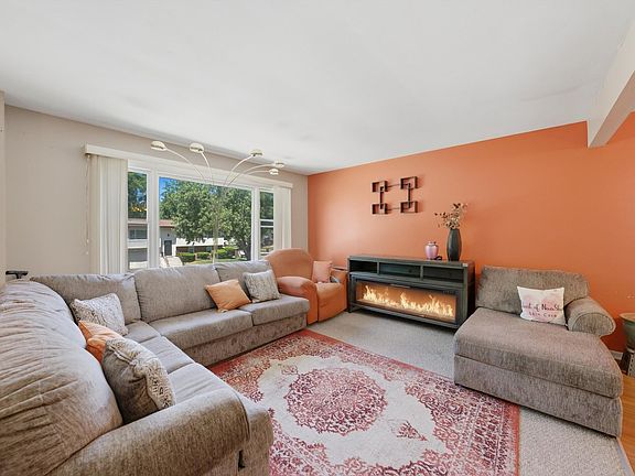4th image of 5101 Riverside Dr