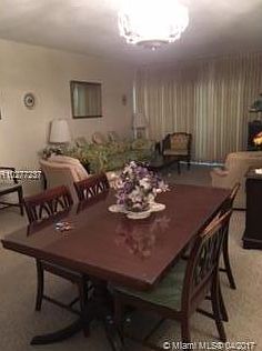 3rd image of 331 Tequesta Dr