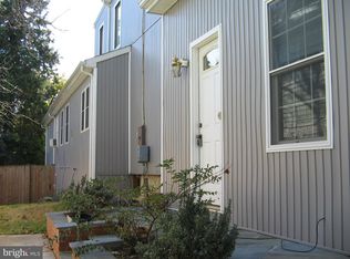 3560 Alton Pl NW #1, Washington, DC 20008