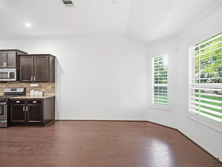 3831 Daintree Park Dr — Photo 12