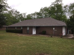 546 Palmer Dr, Hooks, TX 75561