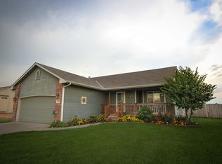 1158 E Red River Dr, Clearwater, KS 67026