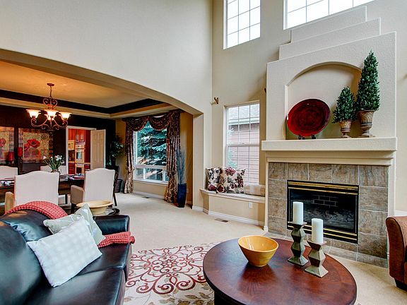 5th image of 17083 E Rosebay Cir