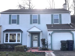 77 Wynnewood Dr, Voorhees, NJ 08043