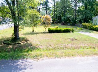 1300 W Sherry Dr, Rossville, GA 30741