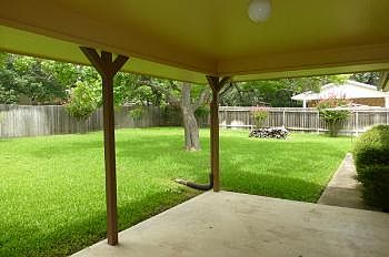 4th image of 208 Cottonwood Dr