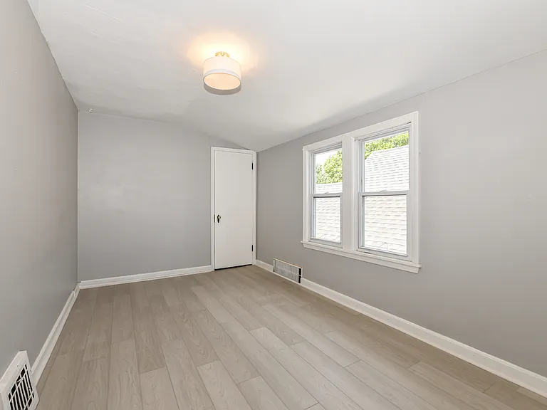 2230 S 72nd St #2 — Photo 13