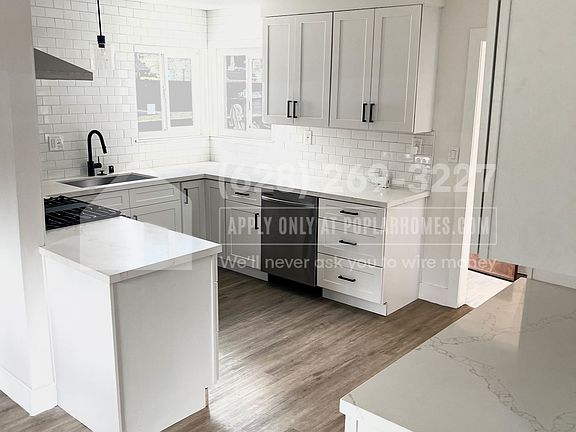 2nd image of 12536 Renville St