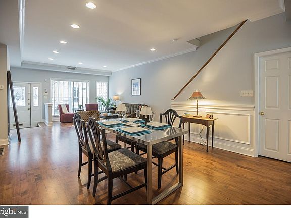 5th image of 1819 Catharine St