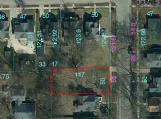 311 S Gardiner Ave, Rockford, IL 61104