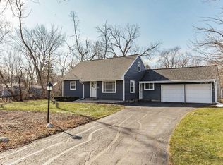 185 N Rosedale Dr, Brookfield, WI 53005