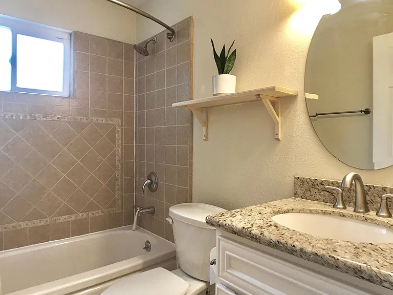 9111 La Riviera Dr — Photo 20
