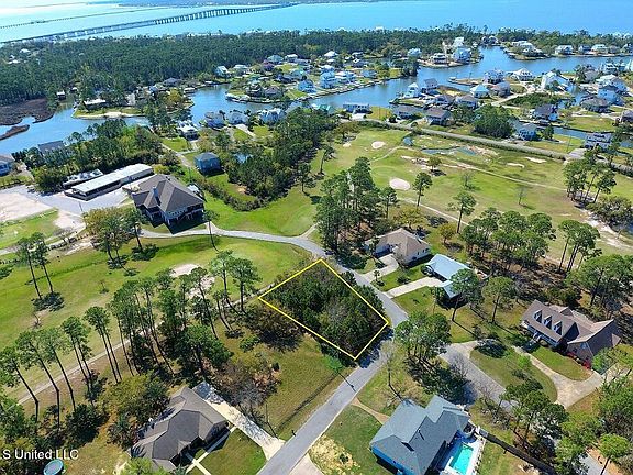3rd image of 145 Country Club Dr #1