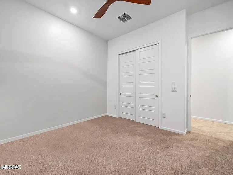 10623 N Iron Peak Dr — Photo 26