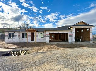 133 Juanita Way, Malaga, WA 98828