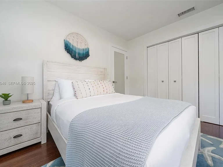 7544 SW 78th Ter — Photo 7